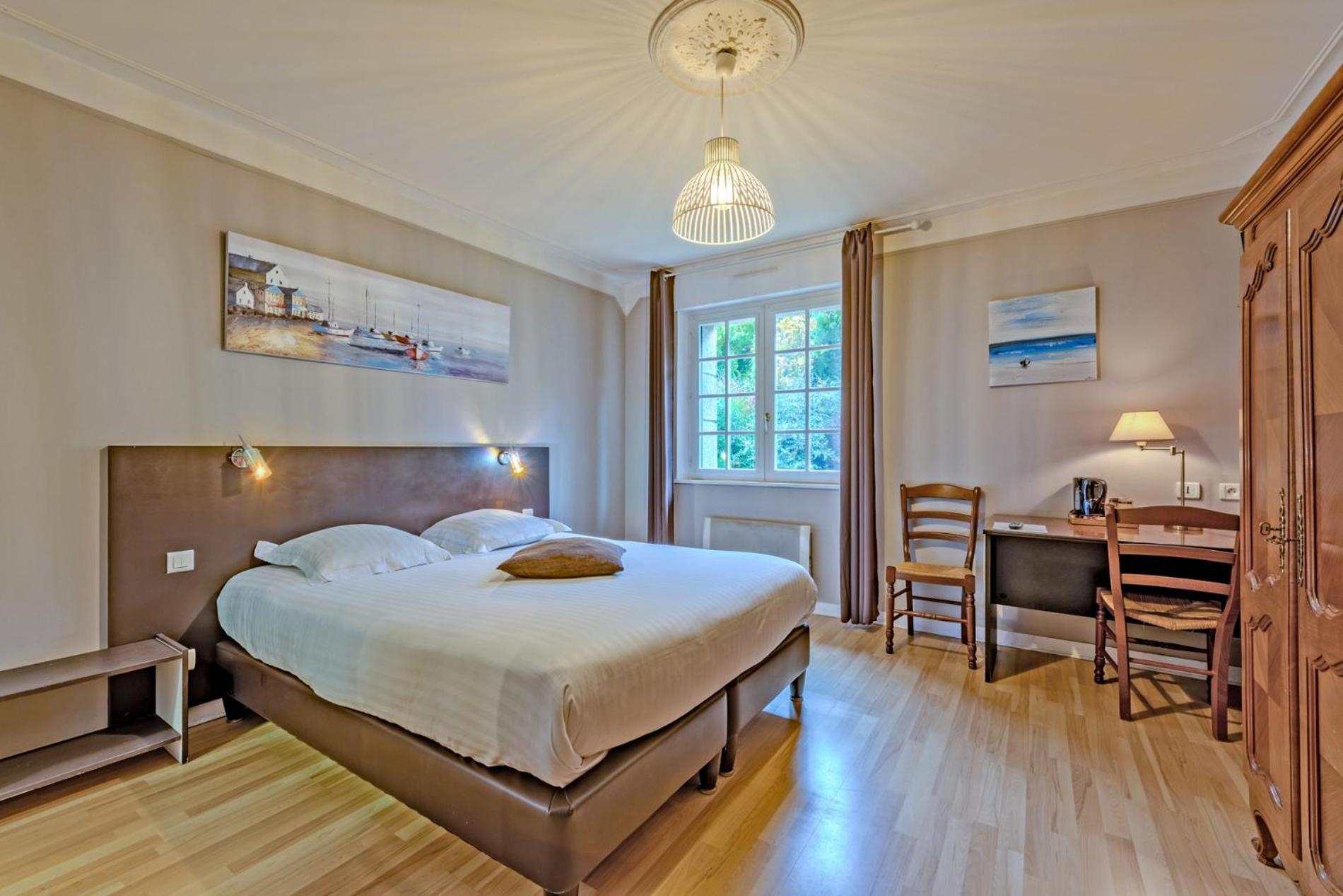 Logis Hotel De La Corniche Brest Bagian luar foto