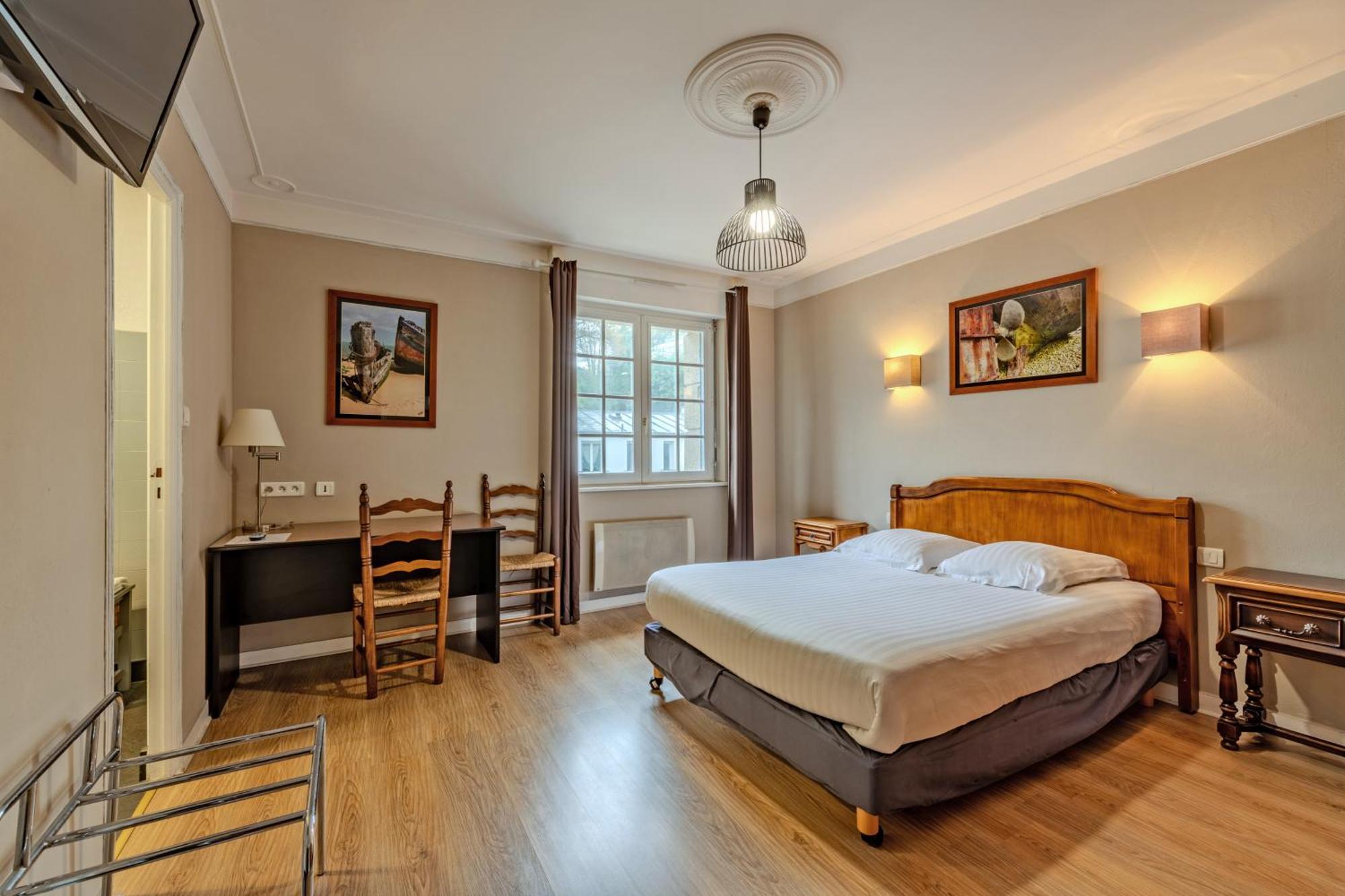 Logis Hotel De La Corniche Brest Bagian luar foto