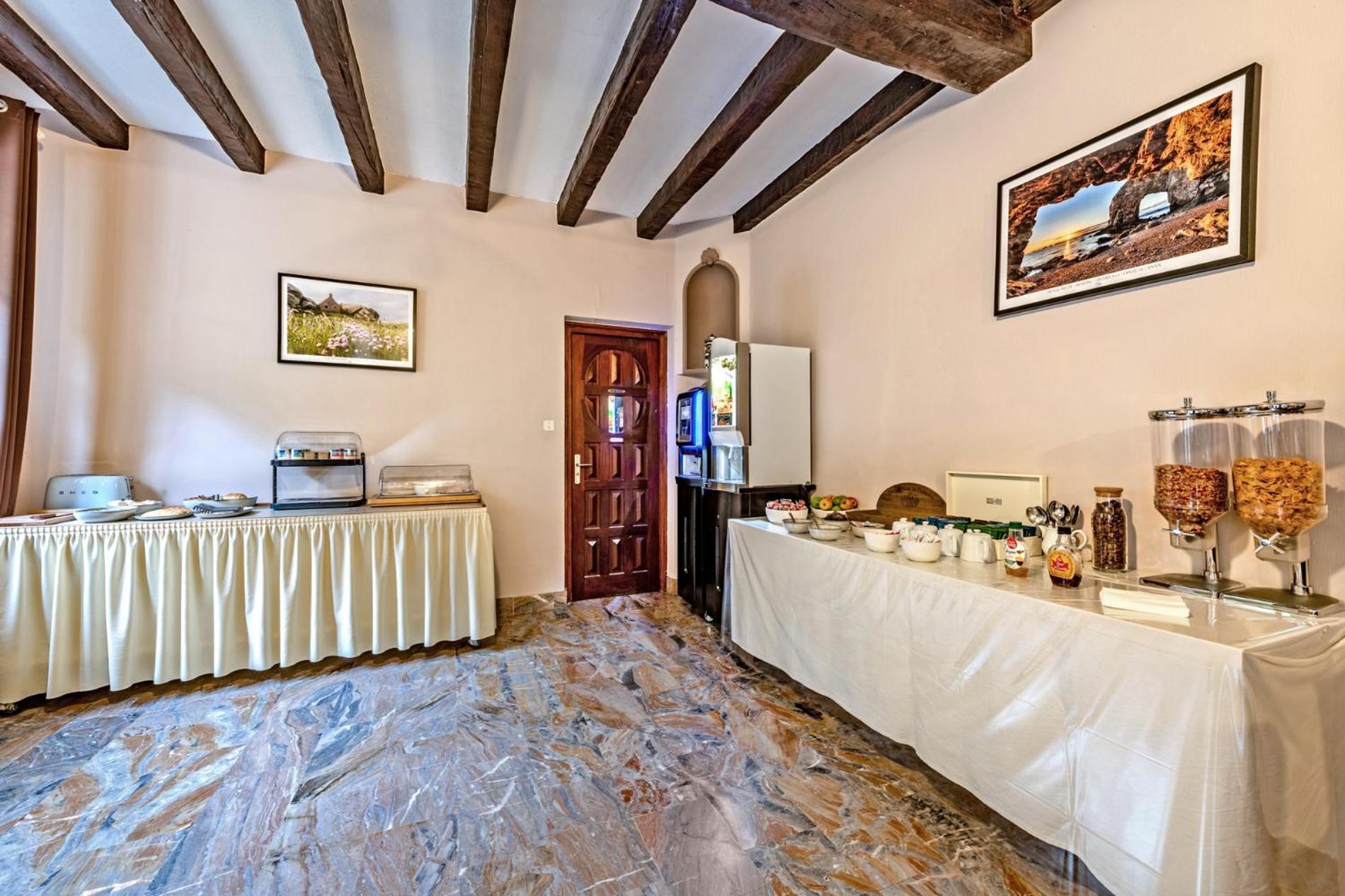 Logis Hotel De La Corniche Brest Bagian luar foto
